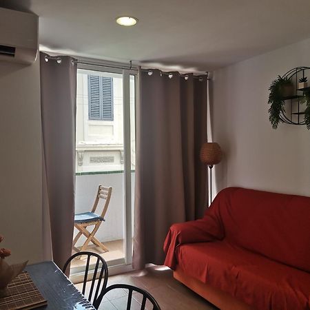 Apartamento Centrico En Calella Buitenkant foto