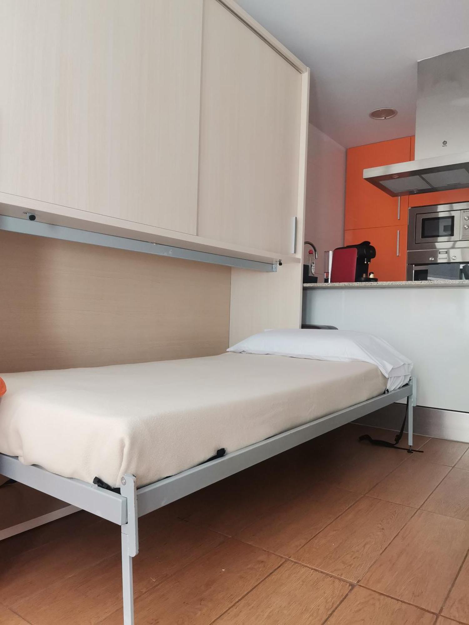 Apartamento Centrico En Calella Buitenkant foto